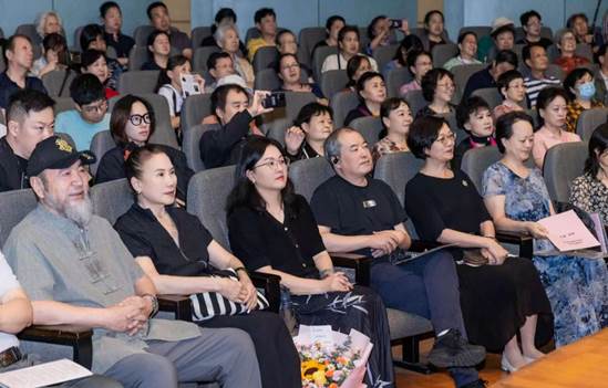 9d3df1091149e5878daf1b20b5867bf4